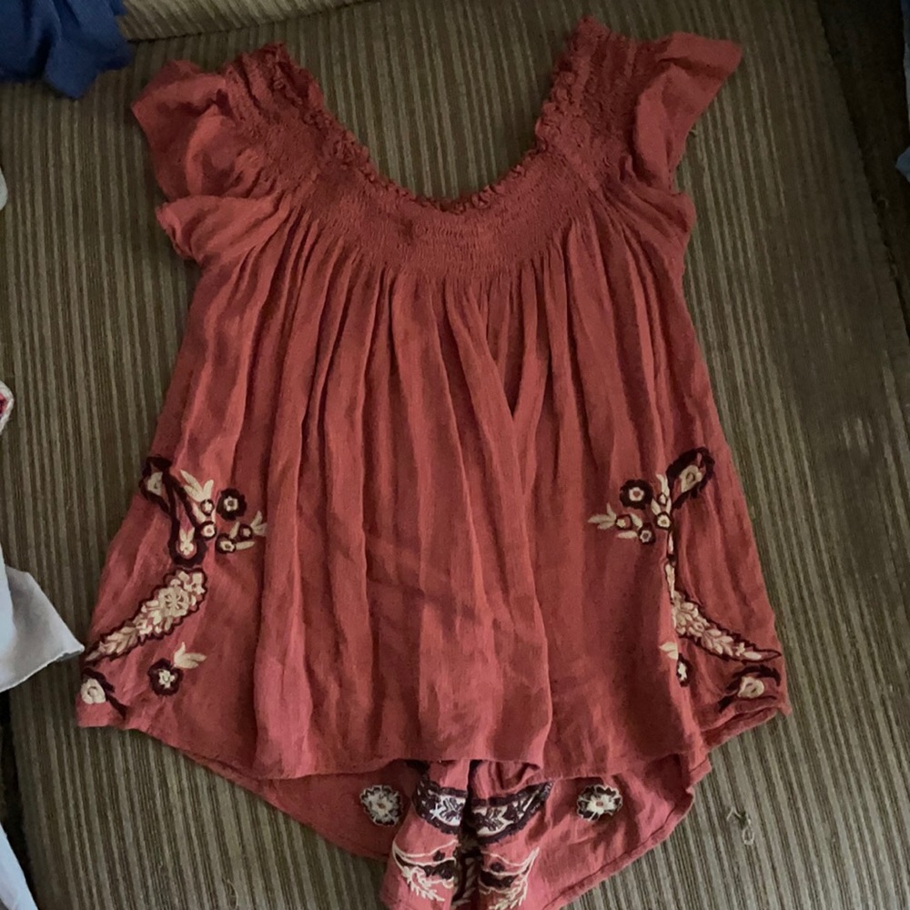 Flowing blouse